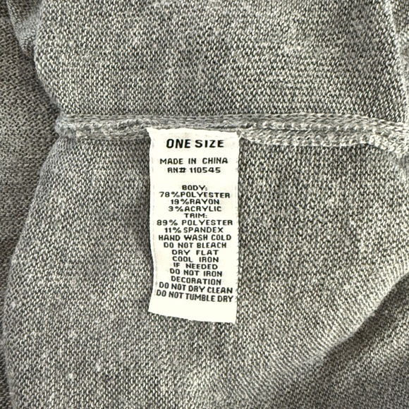 Women’s grey poncho with tassels One Size - Picture 3 of 5